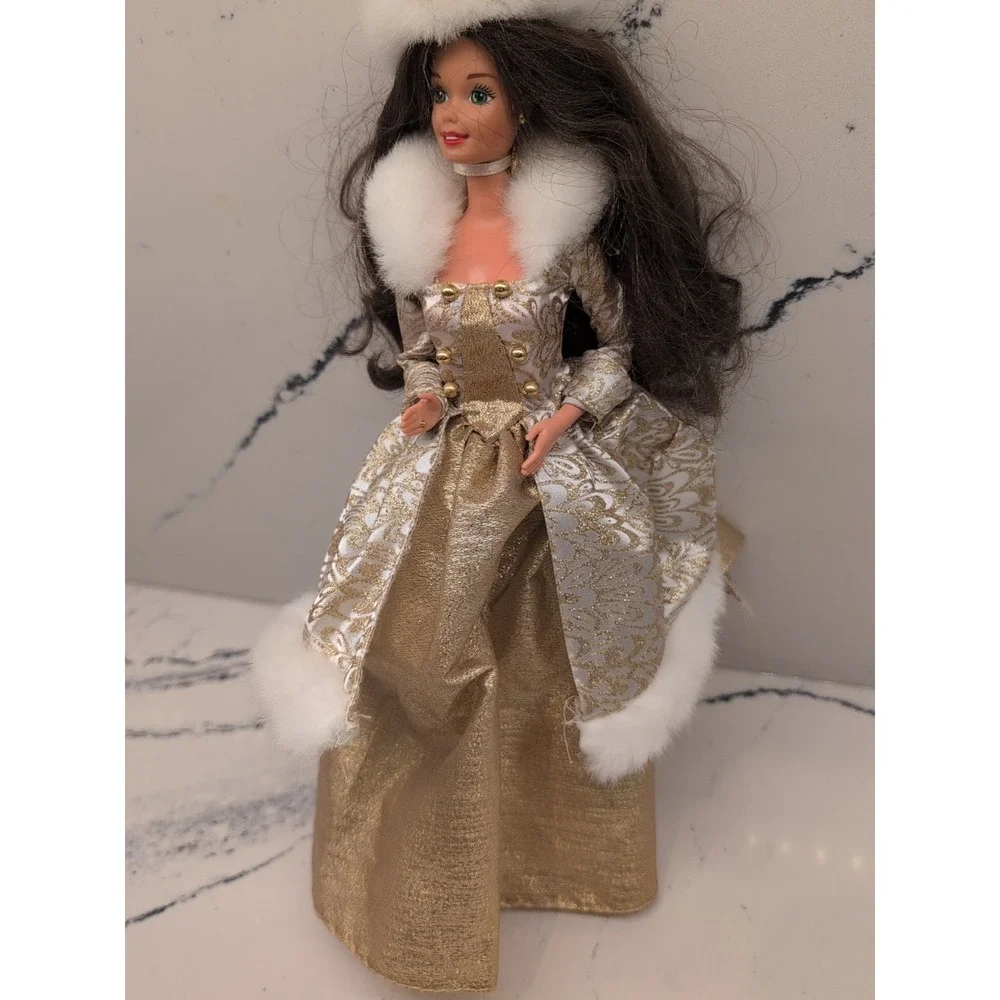 Barbie WINTER EVENING Special Edition BRUNETTE Teresa Doll 1998 No Shoes